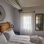 Idyllium Relais - Private Retreat With Panoramic Pool & Sea Views Hébergement de vacances *
