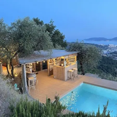 Idyllium Relais-exclusive Nature Retreat With Panoramic Pool And Breathtaking Sea Views Holiday home La Spezia